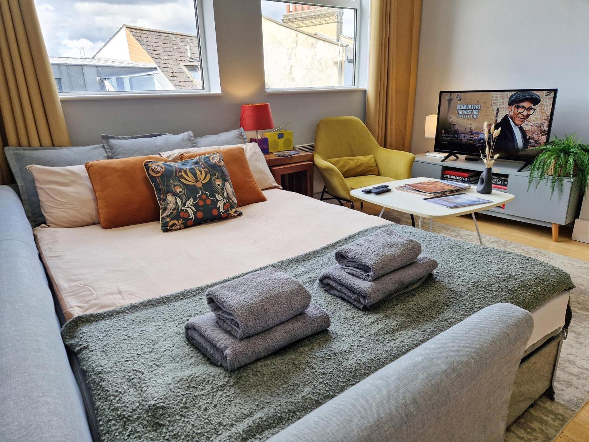 1-Bed Apartment, Close To Kensington Olympia With Free Wi-Fi & Netflix London Luaran gambar