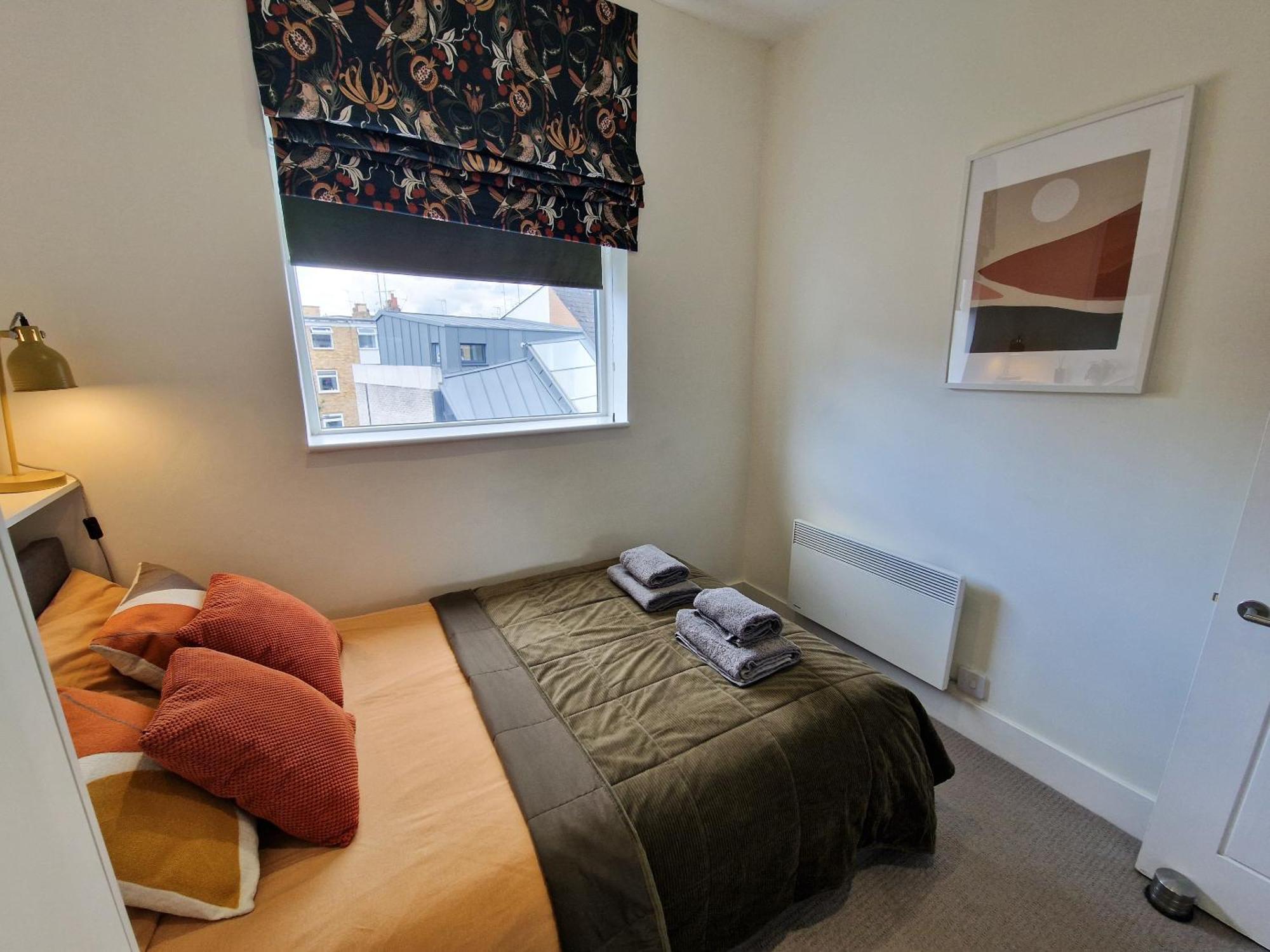 1-Bed Apartment, Close To Kensington Olympia With Free Wi-Fi & Netflix London Luaran gambar