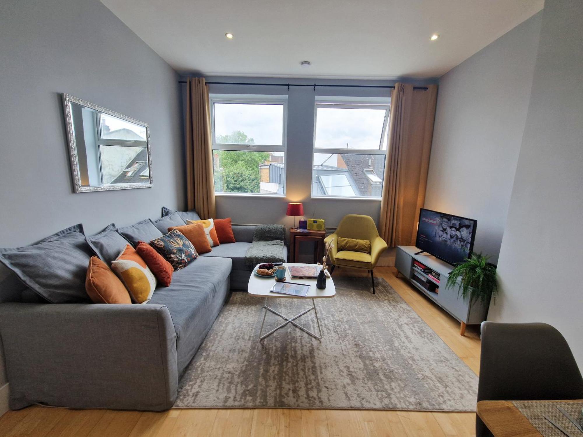 1-Bed Apartment, Close To Kensington Olympia With Free Wi-Fi & Netflix London Luaran gambar